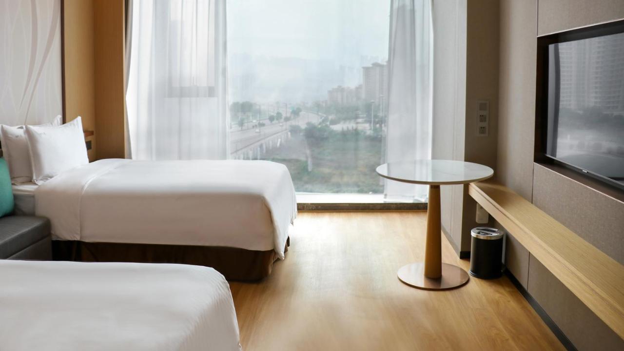 Holiday Inn Luzhou Longjian By Ihg Экстерьер фото