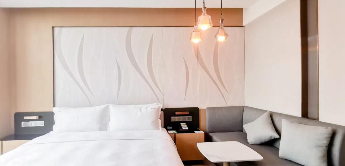 Holiday Inn Luzhou Longjian By Ihg Экстерьер фото